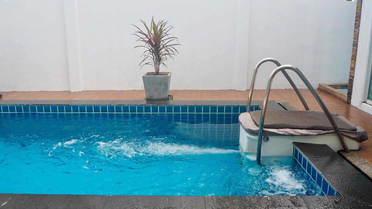 Villa Somewhere Phuket Thalang Buitenkant foto